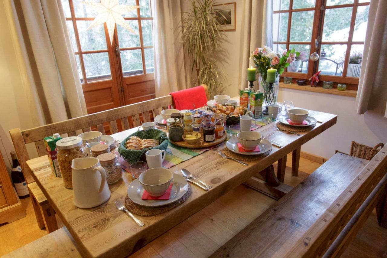 فالورسين The Guest House المظهر الخارجي الصورة
